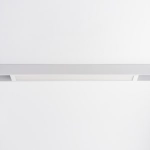 Bela linearna svetiljka 18W LTYZ2518F WH sa CRI 90+, magnetna serija 25mm