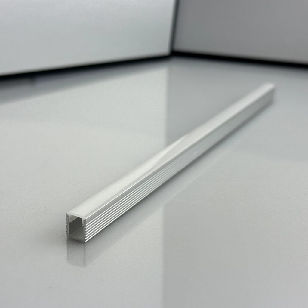 ALUMINIJUMSKI PROFIL 7.8*9 SIVI+PC 7.8x9mm 2m | LEDTRAKE