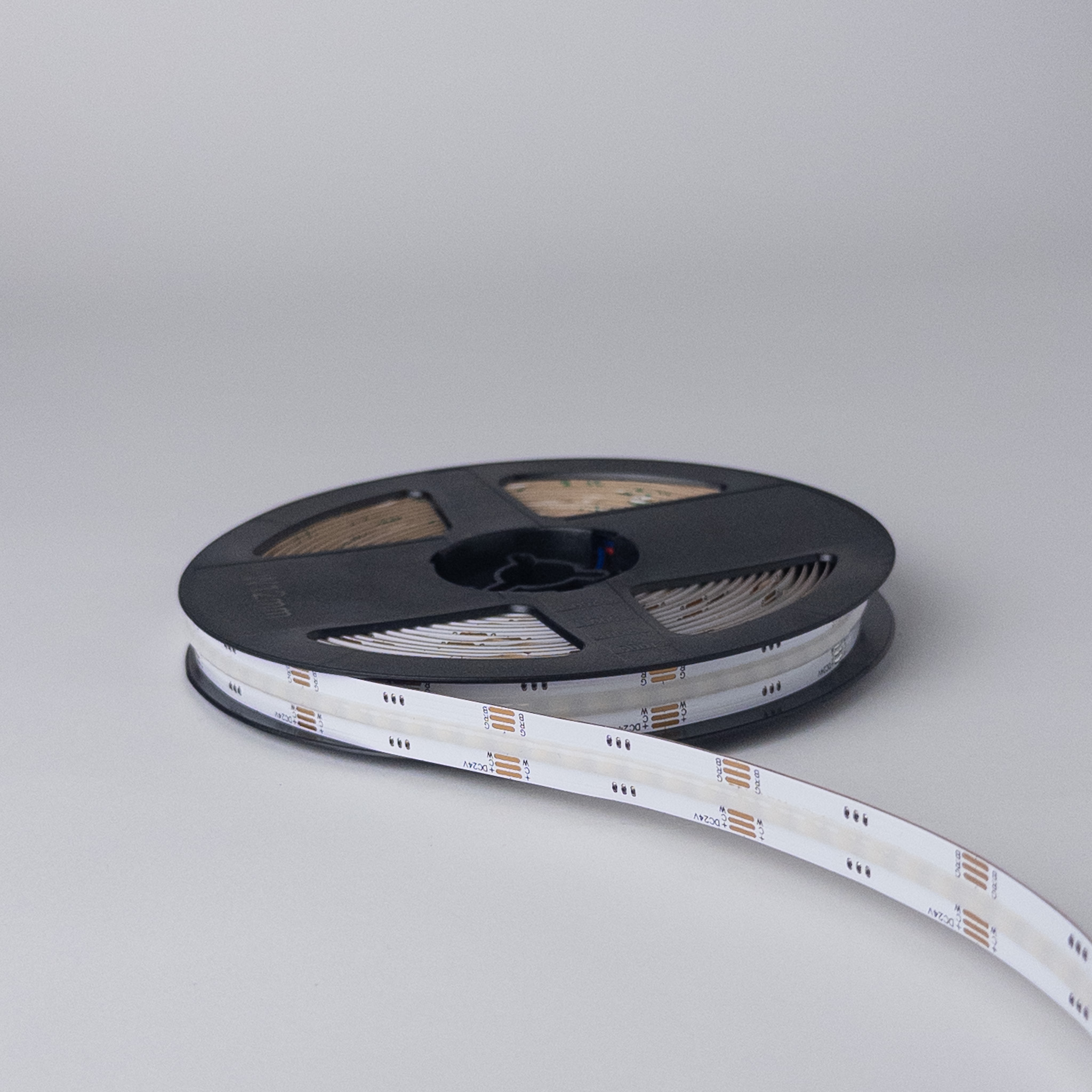 24V, LED TRAKA COB, 25W, RGB, 840 dioda/m IP20 | LEDTRAKE