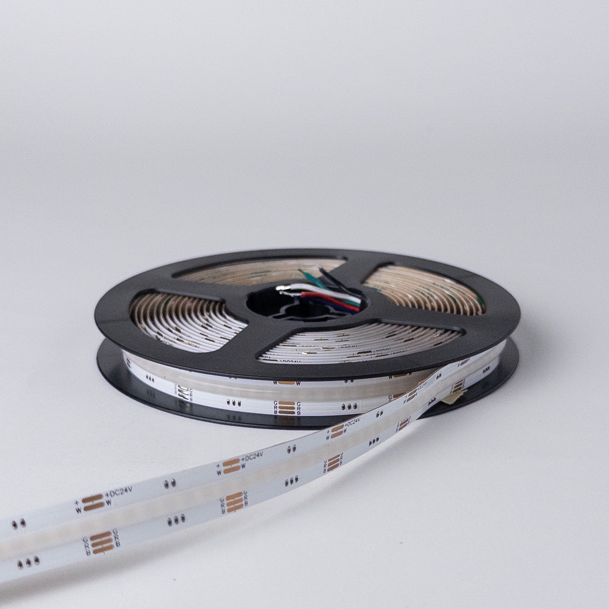 24V, LED TRAKA COB, 22W, RGB+3000K, 896 dioda/m IP20