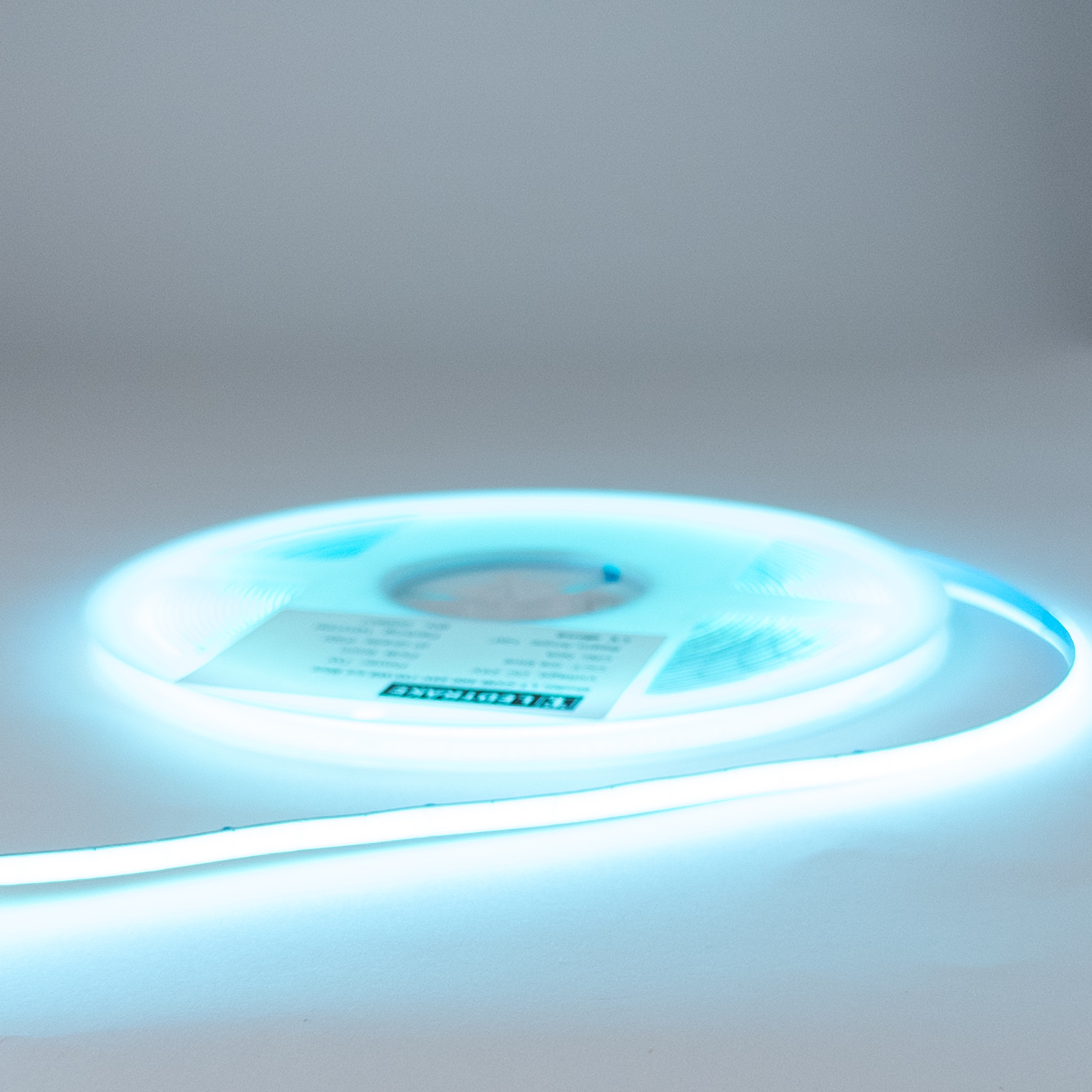 LED TRAKA COB 400D/m 12V 7W ICE BLUE | LEDTRAKE